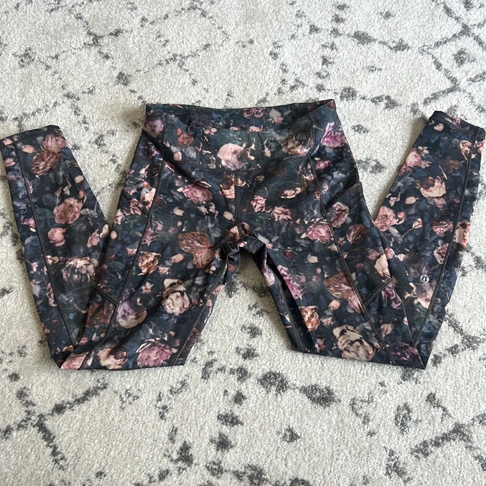 Lululemon Speed Up Tight Leggings Frosted Rose Multi Sz 6‎ - Picture 3 of 10